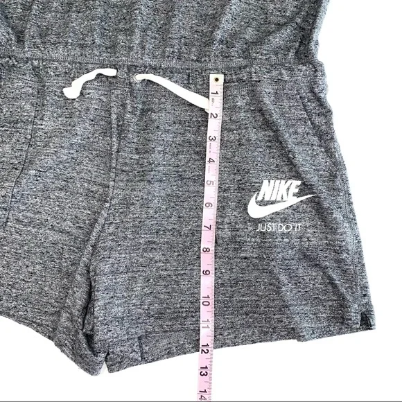 SOLD 💕Nike Vintage Gym Sport Casual Romper - Picture 13 of 14